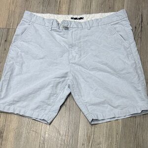 MENS DENIM AND FLOWER LIGHT BKUE SHORT